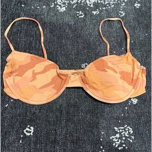 Mai underwear pink camo bikini top